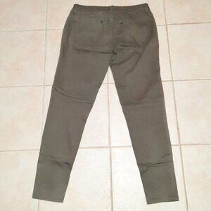Hybrid & Company Stretch Skinny Jeans - Olive Green - Size 7